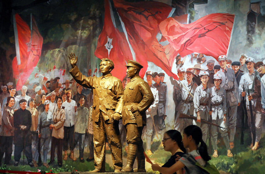 Military prowess, history on display at exhibition in Beijing