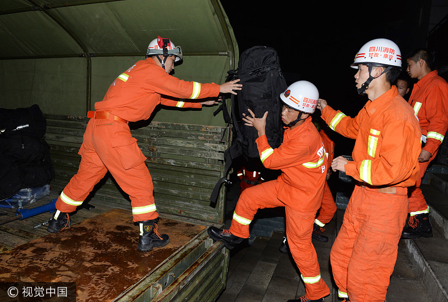 Moments of heroism during disaster