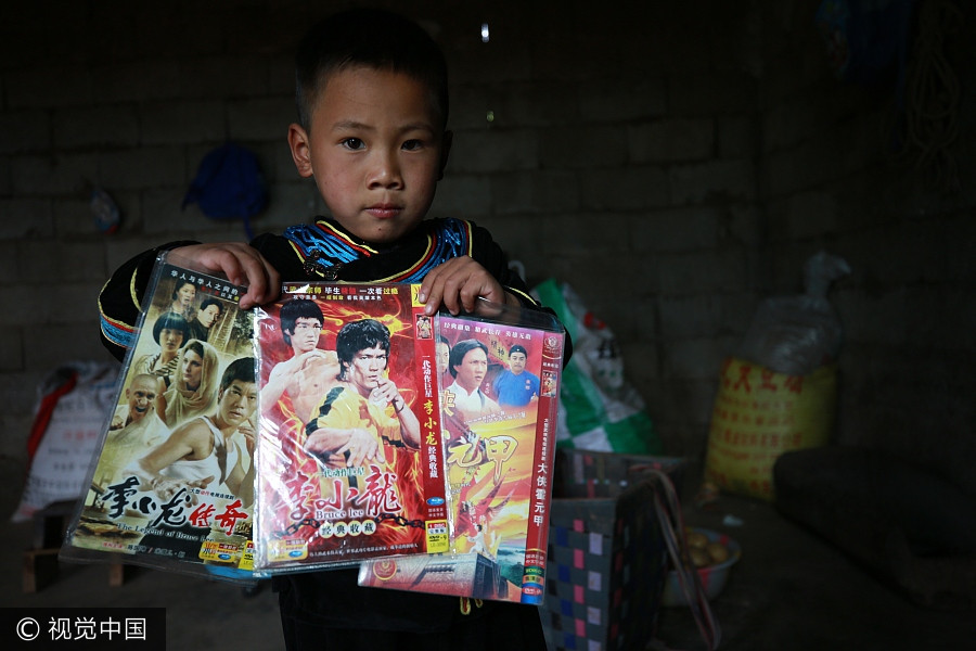 Kung fu dream of a 6-year-old fan of Bruce Lee