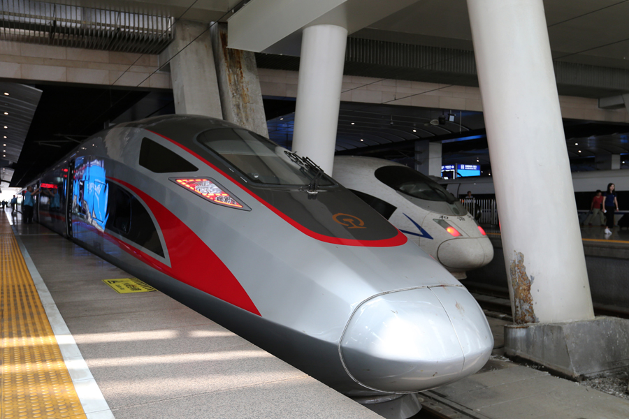 China's new-generation bullet train starts operating