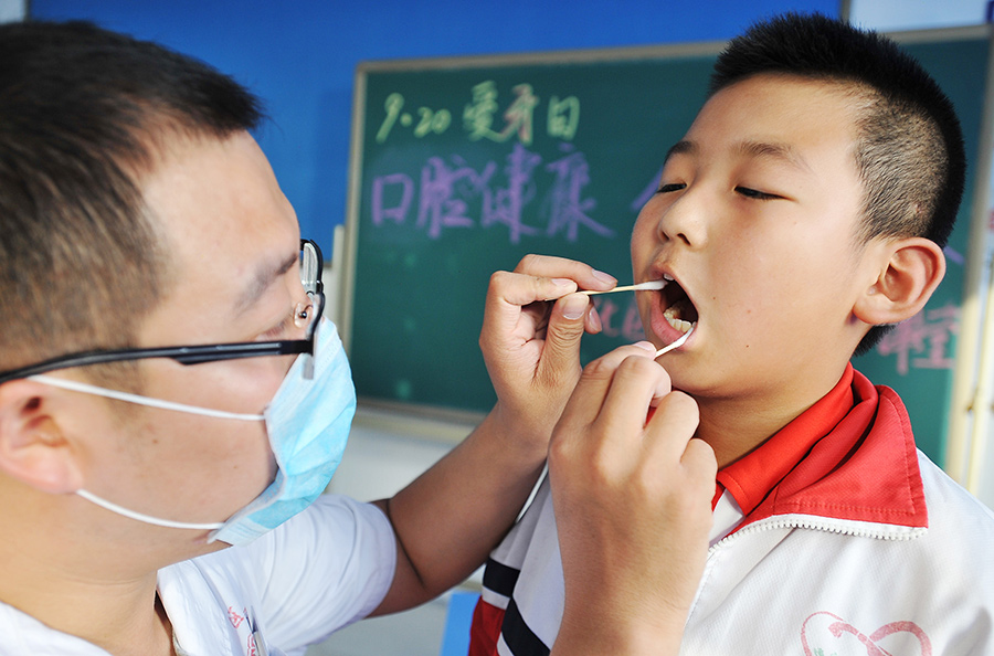 Students learn about oral hygiene ahead of national day for dental care