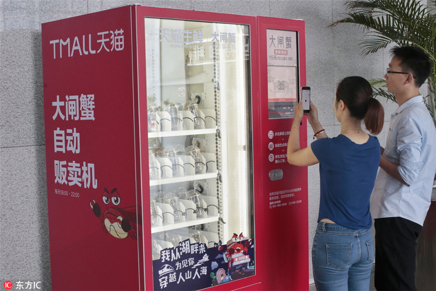 Customers rush to hairy crab vending machine