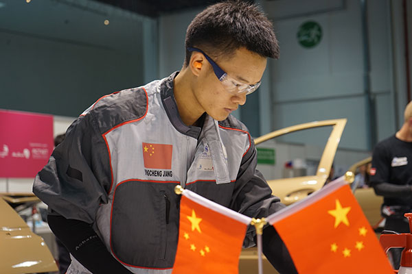 China bags 15 golds at WorldSkills contest