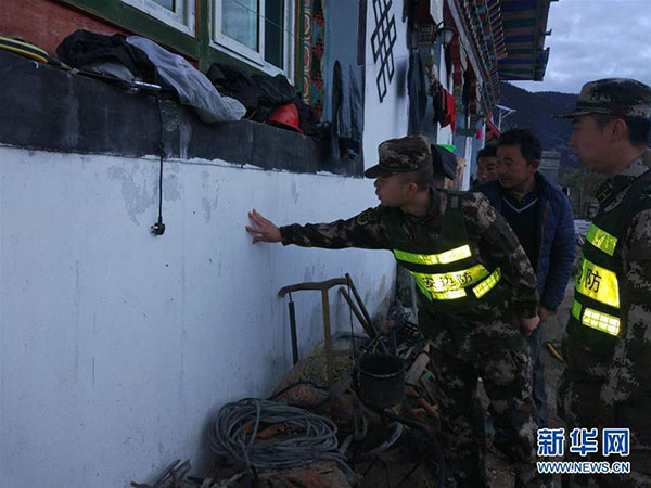 Three injured in 6.9-magnitude earthquake in Tibet