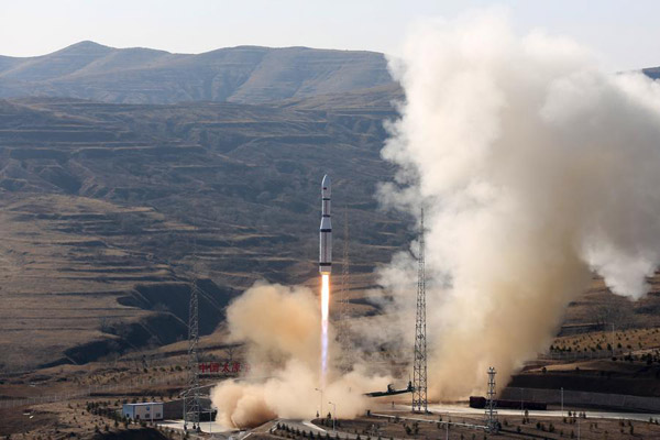 China launches three commercial remote sensing satellites