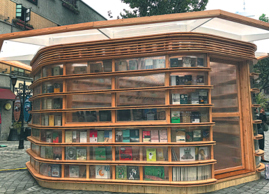 Shanghai pop-up store brings in bookworms