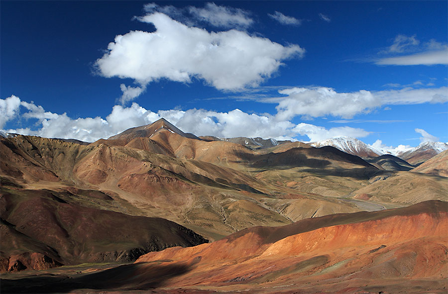 mountain是什么意思,mountain是什么牌子 is one of the biggest mountains& 你好,你的理解错了,这句话的意思