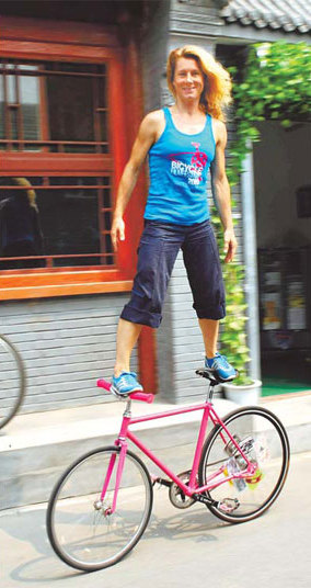Freewheeling acrobat peddles love of bikes