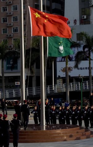 Macao holds flag-raising ceremony