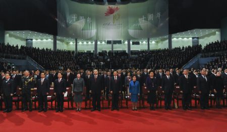 Fernando Chui sworn in as Macao's chief executive