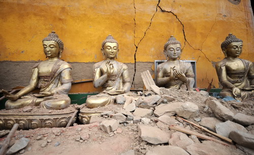 Cultural relics seriously damaged in Yushu