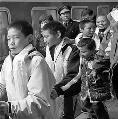 Yushu orphans arrive in capital for counseling