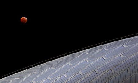 Total eclipse witnessed worldwide