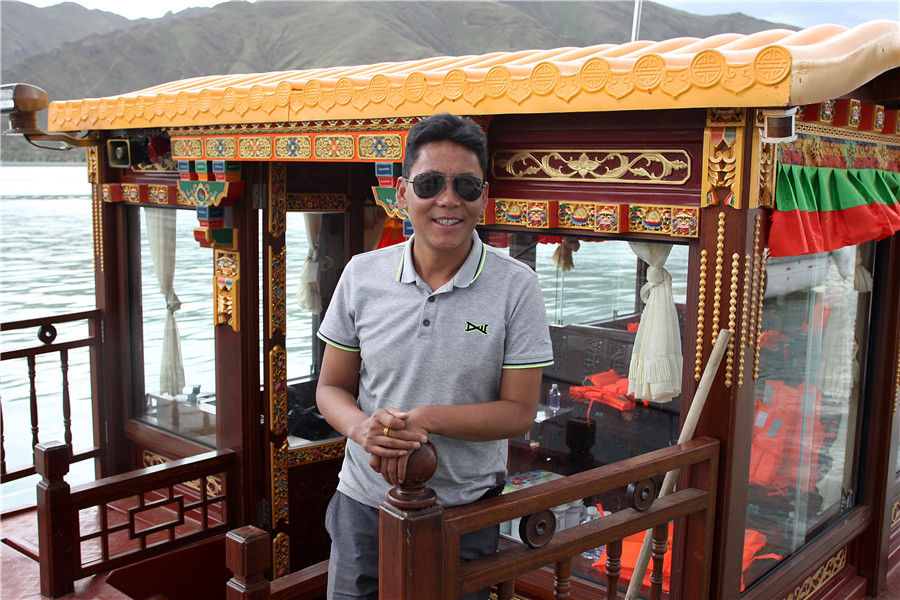 Happy faces in Tibet