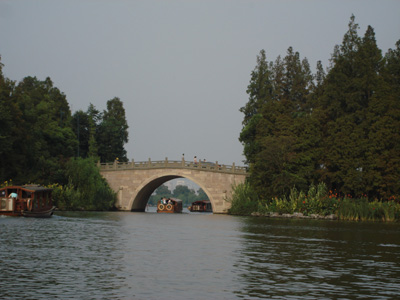 West Lake of 'Paradise' returns due to protection efforts