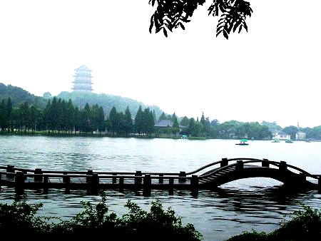 China's top 10 charming lakes