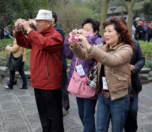210 grassroots from Taiwan visit E China's Hangzhou