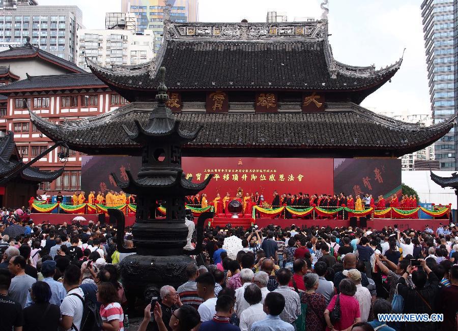 La salle principale d'un ancien temple de Shanghai déplacée de 30 mètres