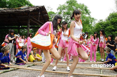 Dress Model Contest on Asian Super Model Contest