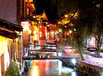 Lijiang at night