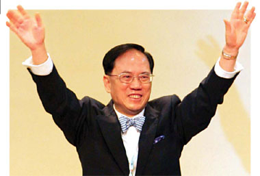Landslide win for Tsang in HK poll