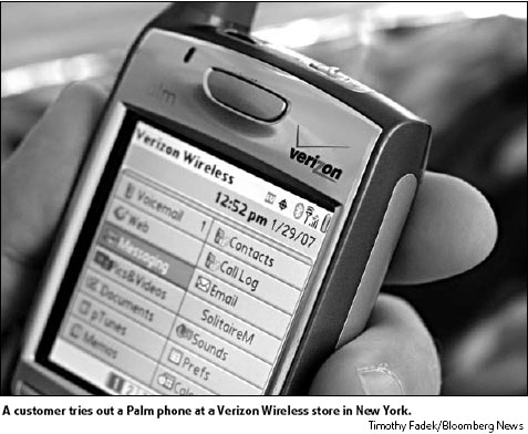 Palm not for sale: CEO