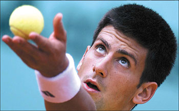 Djokovic, Moya into quarterfinals