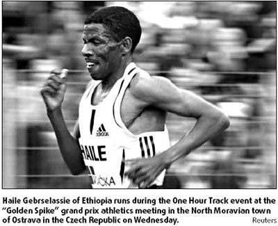 Gebrselassie defies age to break more records
