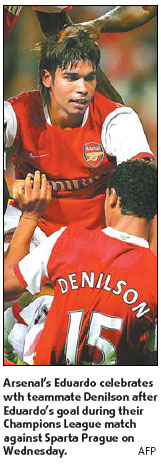 Eduardo adds menace to Wenger's young guns