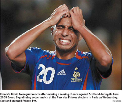 Scots deepen French blues, England shines