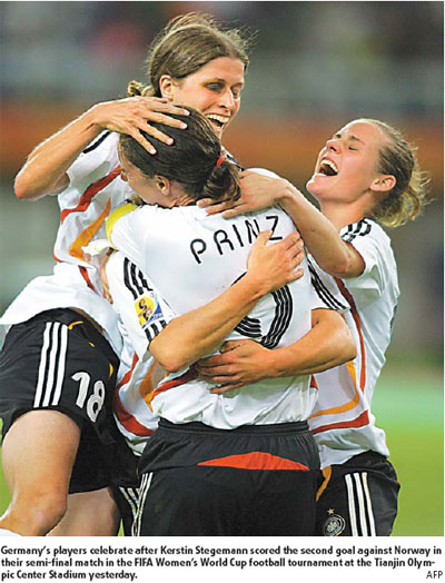 Defending champions storm to final