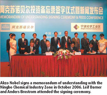 Akzo Nobel ups sales target for China