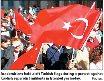 Parliament passes Kurdish draft