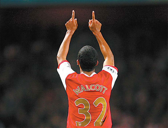 United and Arsenal in cruise control