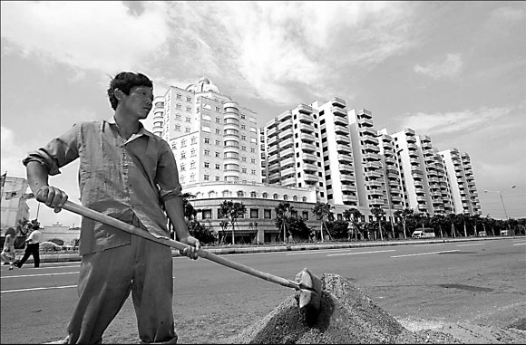 City sales sluggish in busiest months