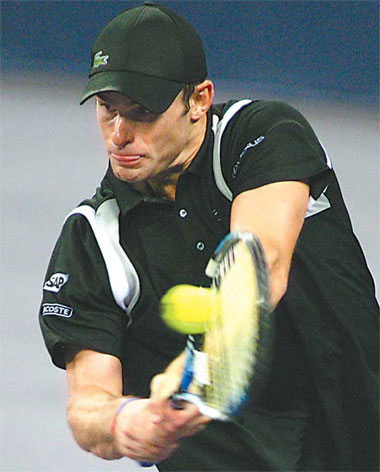 Federer back on his game
