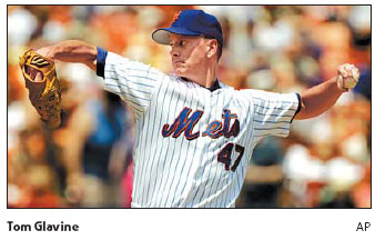 Glavine returns to Braves