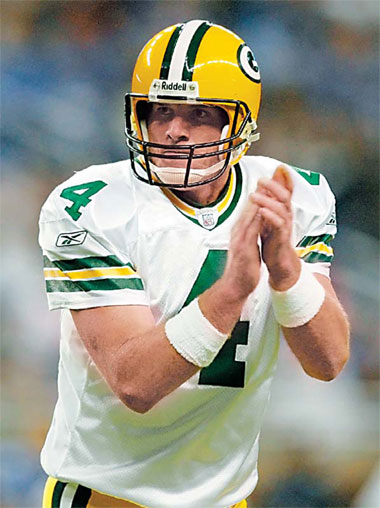 Favre fires Packers; Cowboys and Colts post crushing wins