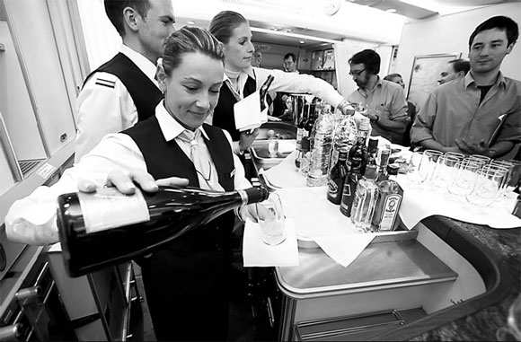 Champagne shortage to boost LVMH fortunes