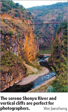 Happy snapping in breathtaking valleys