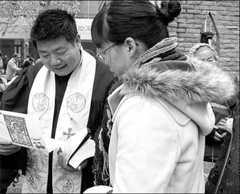 Kan has his cross to bear