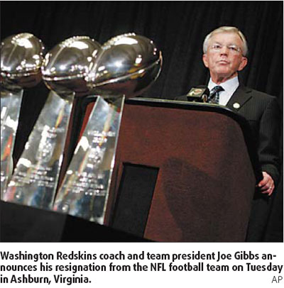 Hall of Famer Gibbs resigns as coach of Redskins