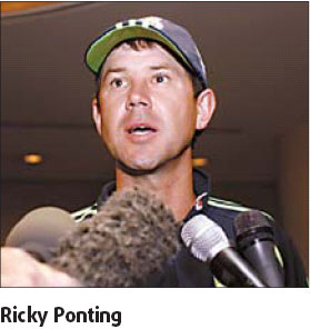 India withdraw complaint against Hogg
