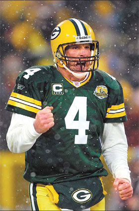 Title showdown simply another game for Favre