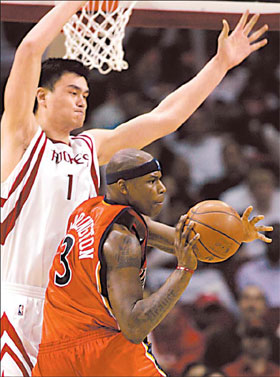 Yao nets season-high 36 to lift Rockets