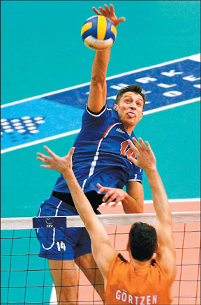 Love of volleyball keeps Miljkovic going