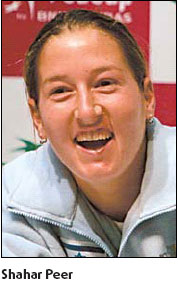Peer makes history in Gulf