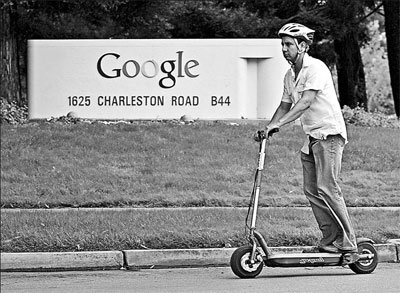Google could gain from battle of giants