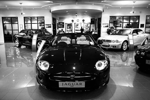 Tata 'seeks $3b loan' for auto brands
