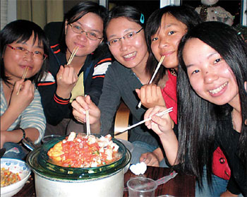 Foodies savor job of critic